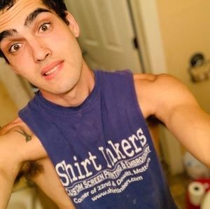 Meet your Posher, Dakota